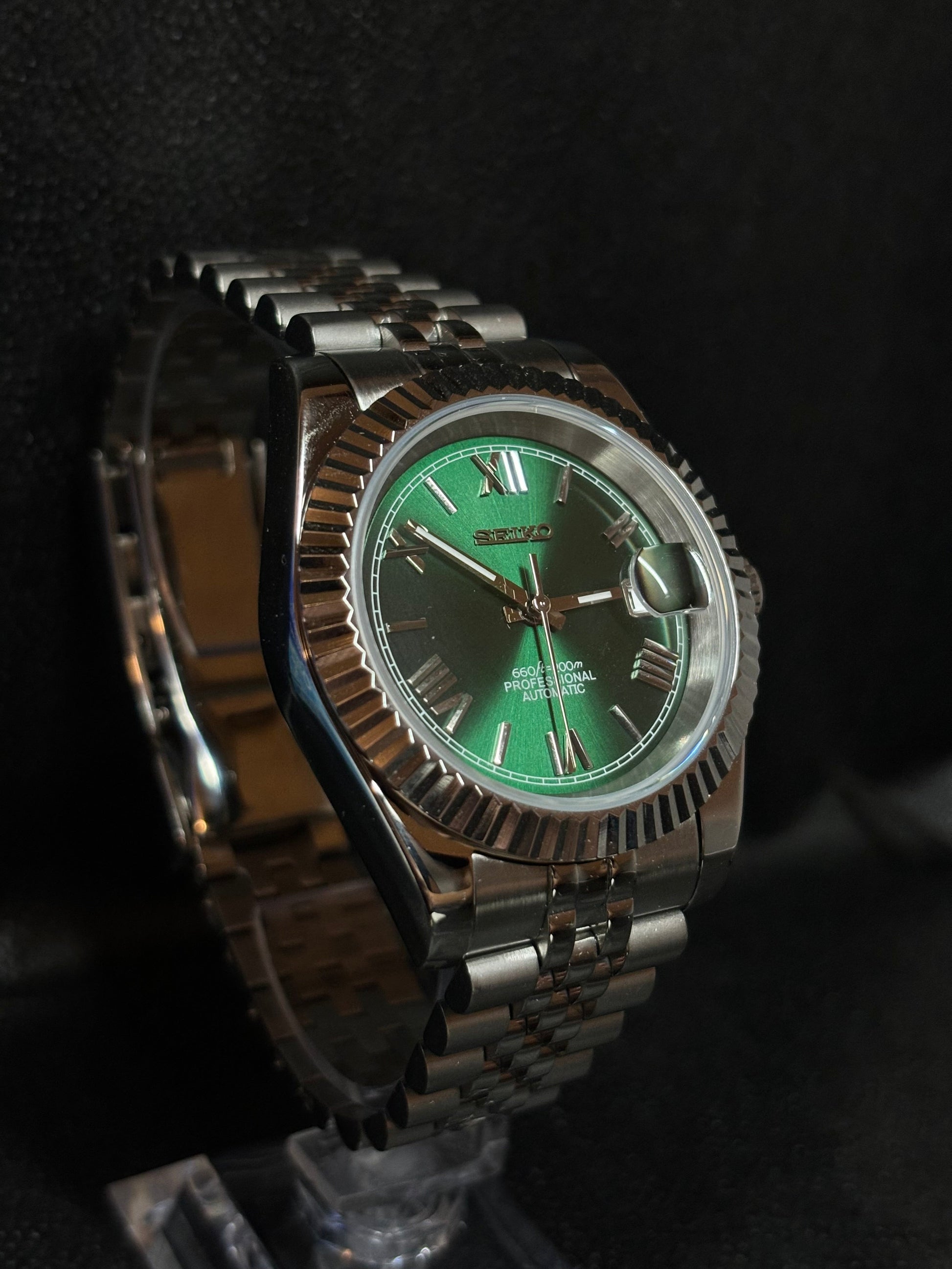 Seikojust- Hulk Roman Dial